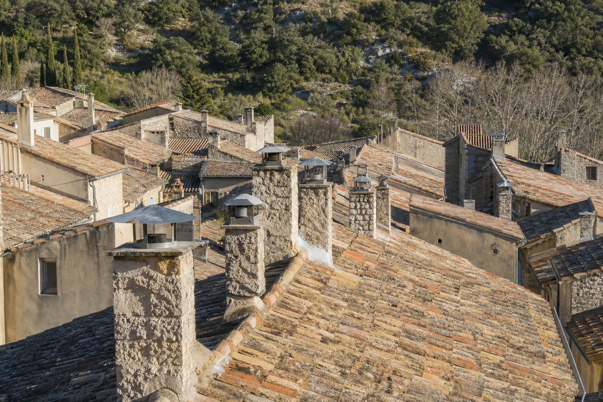 Ramonage à La Tour-d'Aigues et villages du pays d'Aigues
